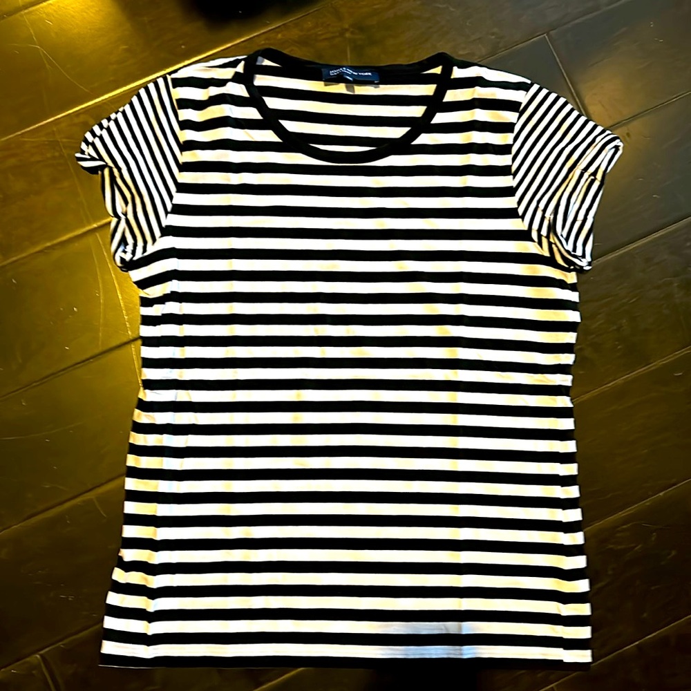 JONES NEW YORK Nautical Stripped Blue/White Tee “XL” EUC